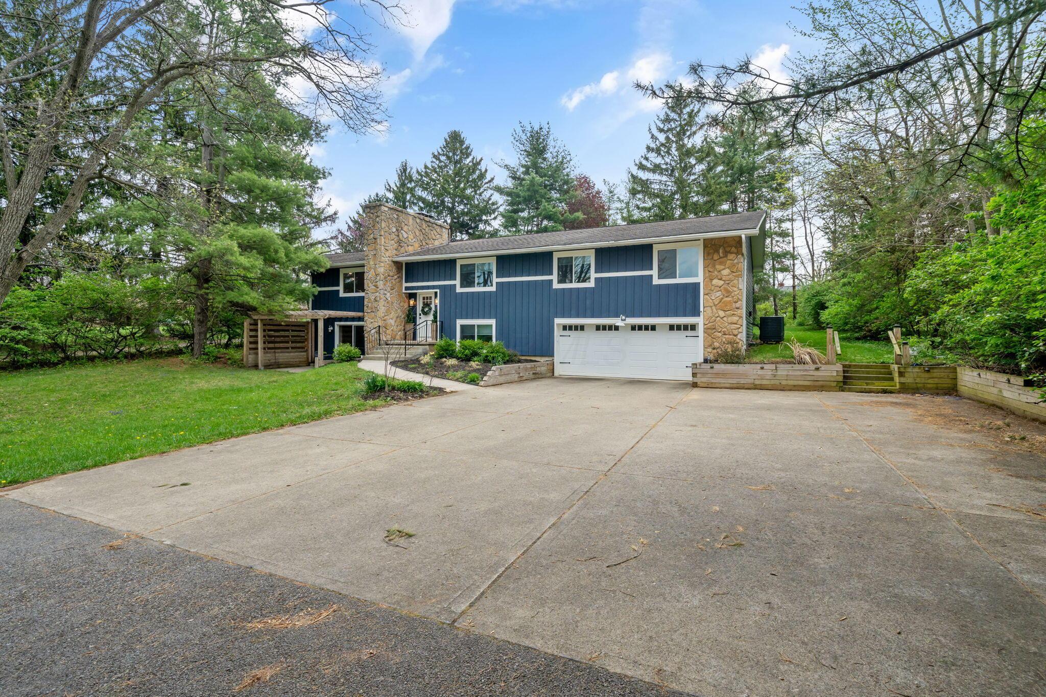 7402 Riverside Drive Dublin, OH 43016 - Photo 1 of 107 2-web-or-mls-DSC01717