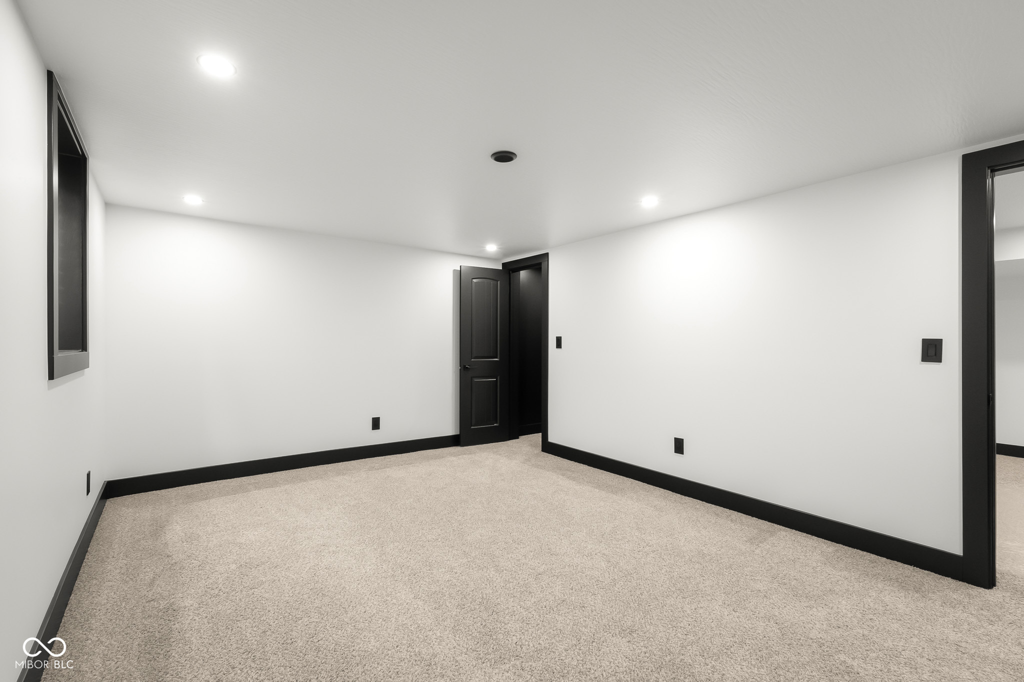 1647 Washington Street Columbus, IN 47201 - Photo 61 of 79