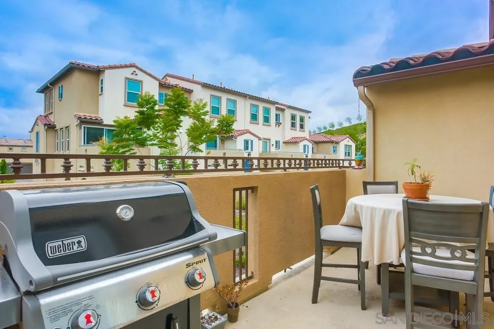 4326 Star Path Way, Unit 3 Oceanside, CA 92056 - Photo 20 of 22 Gallery Image 20
