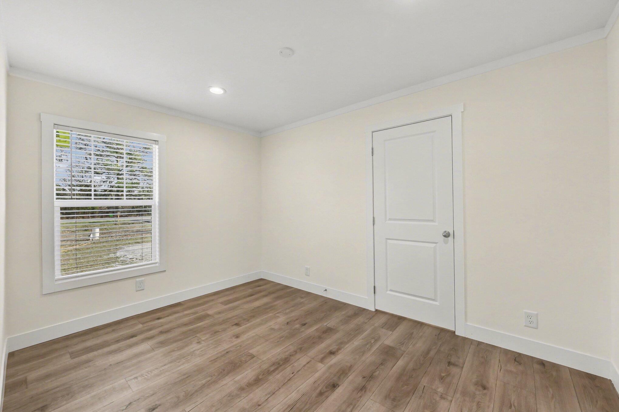 1350 Givhans Road Ridgeville, SC 29472 - Photo 20 of 29 025_file_7851