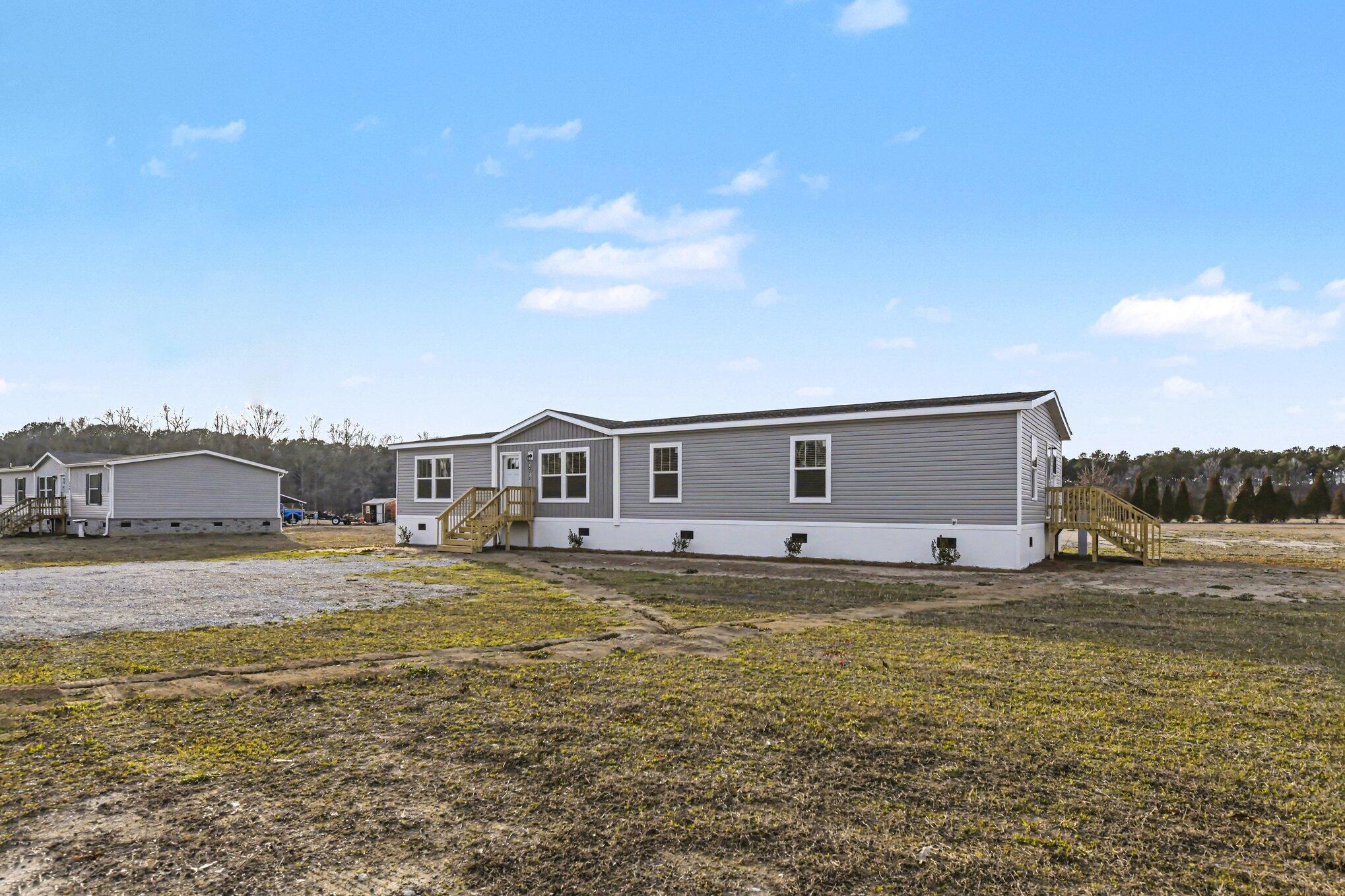 1350 Givhans Road Ridgeville, SC 29472 - Photo 26 of 29 003_file_2649