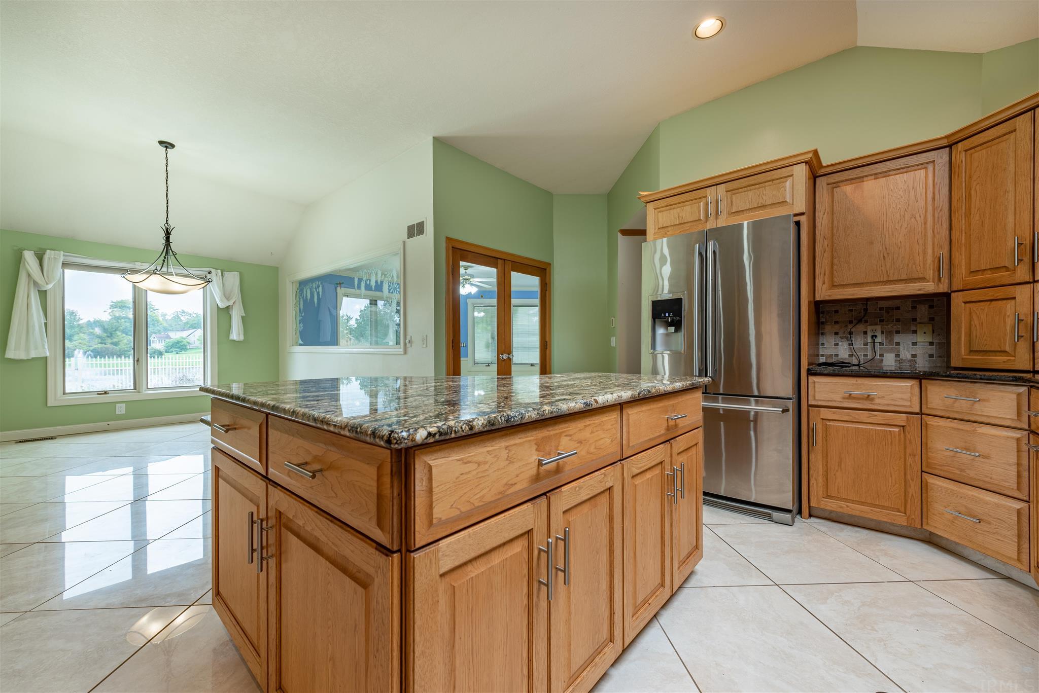 12202 Leo Road Fort Wayne, IN 46845 - Photo 7 of 36