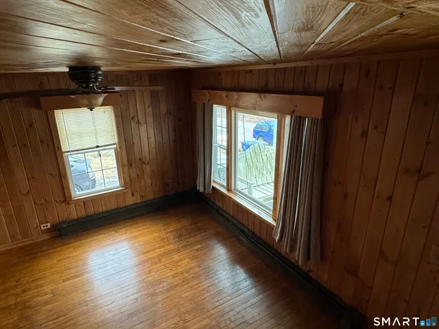 $259,900 | 15 Bristol Street, Windham, CT 06226