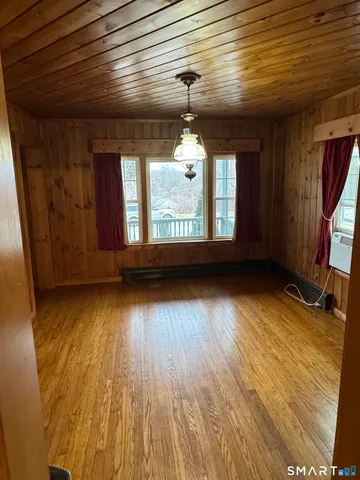 $259,900 | 15 Bristol Street, Windham, CT 06226