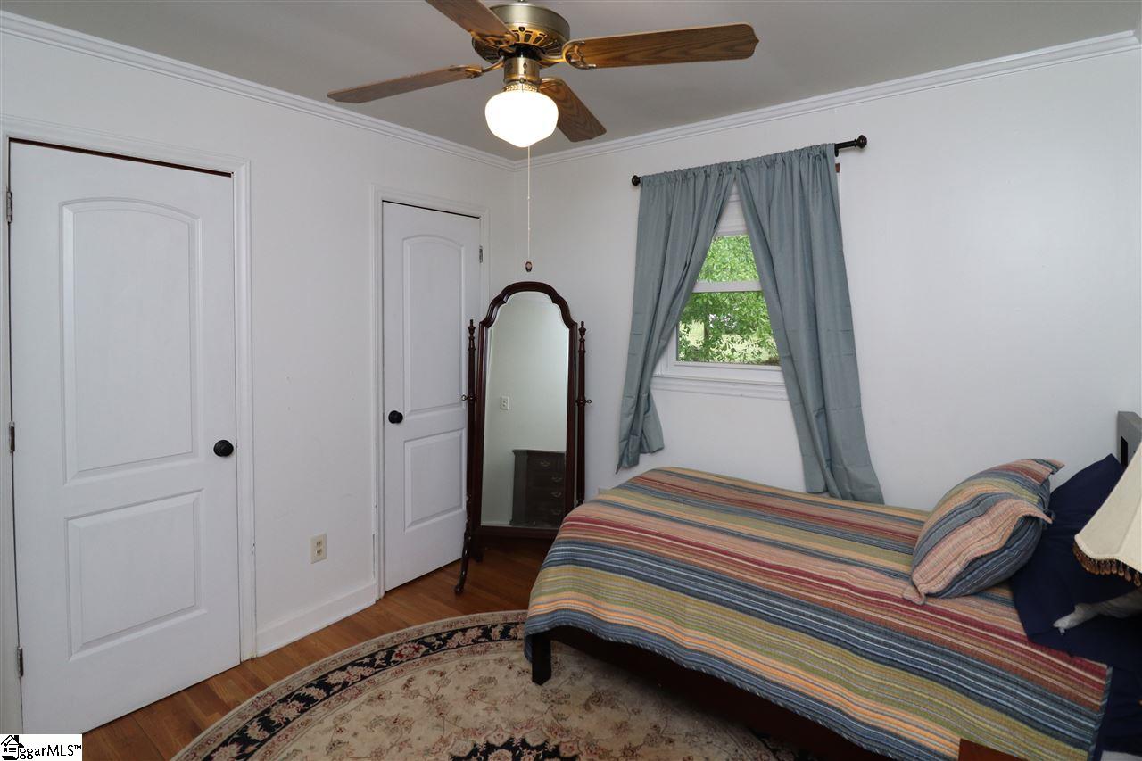 122 Lollis Road Belton, SC 29627 - Photo 20 of 34