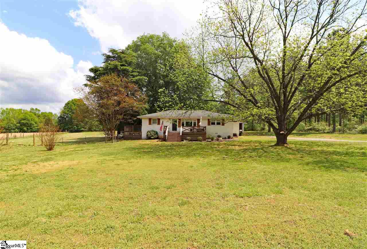 122 Lollis Road Belton, SC 29627 - Photo 26 of 34