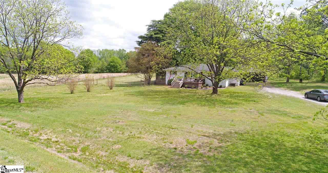 122 Lollis Road Belton, SC 29627 - Photo 27 of 34