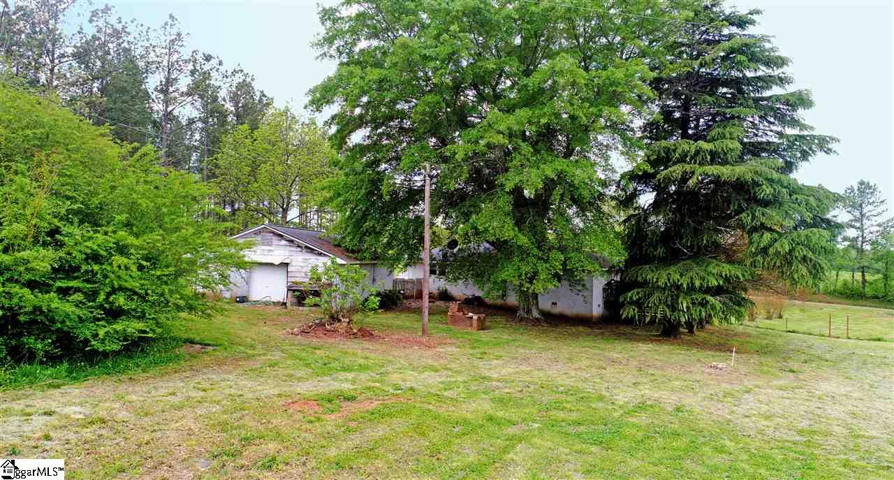 122 Lollis Road Belton, SC 29627 - Photo 28 of 34