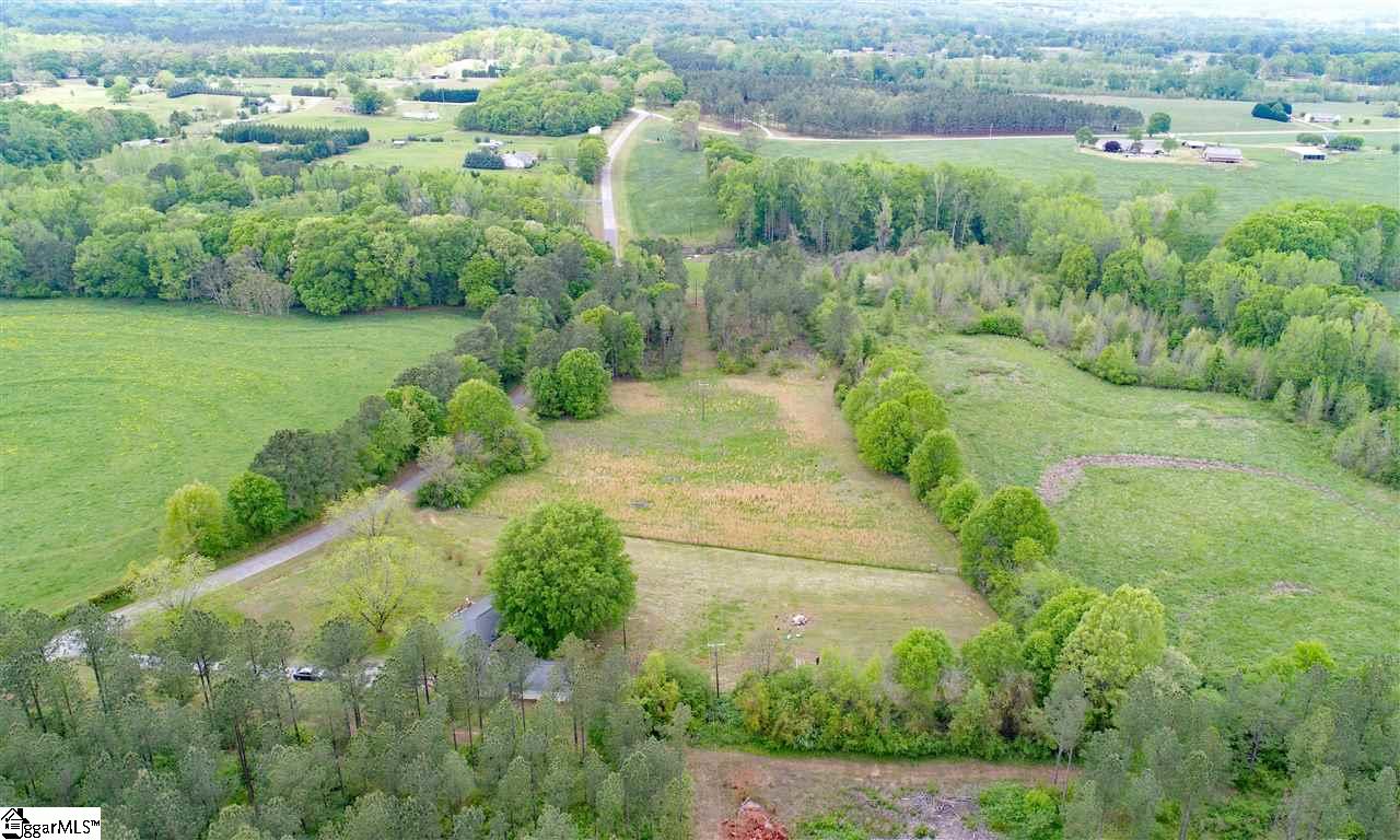122 Lollis Road Belton, SC 29627 - Photo 31 of 34