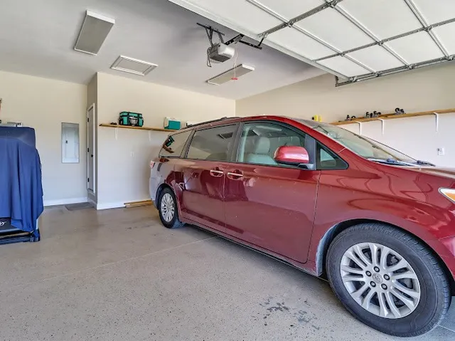 $317,500 | 177 Genesis Avenue, Crossville, TN 38571