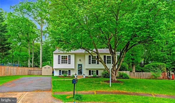 $759,000 | 12617 Glenbrooke Woods Drive, Herndon, VA 20171