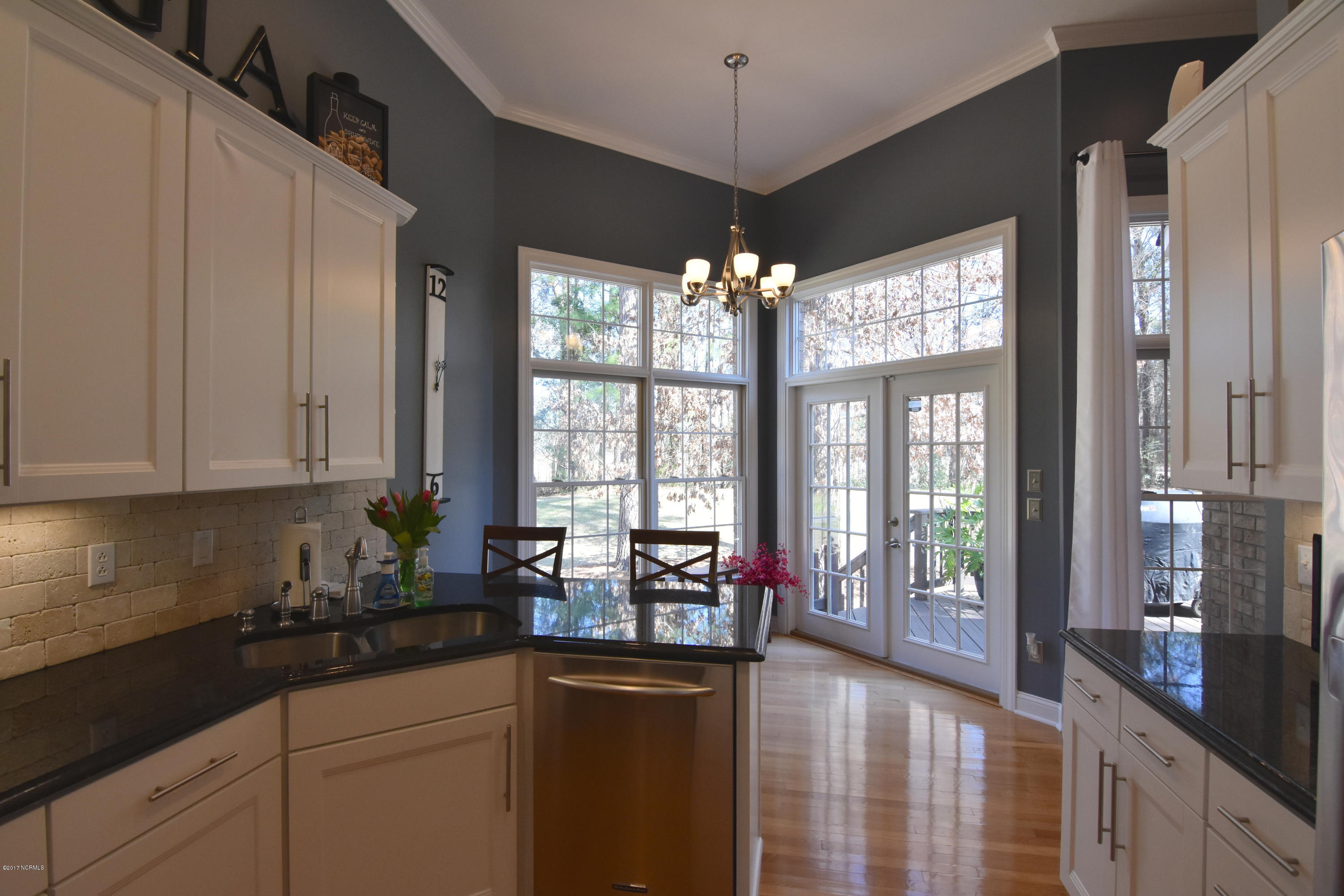 134 Geneva Road New Bern, NC 28562 - Photo 11 of 33 Kitchen