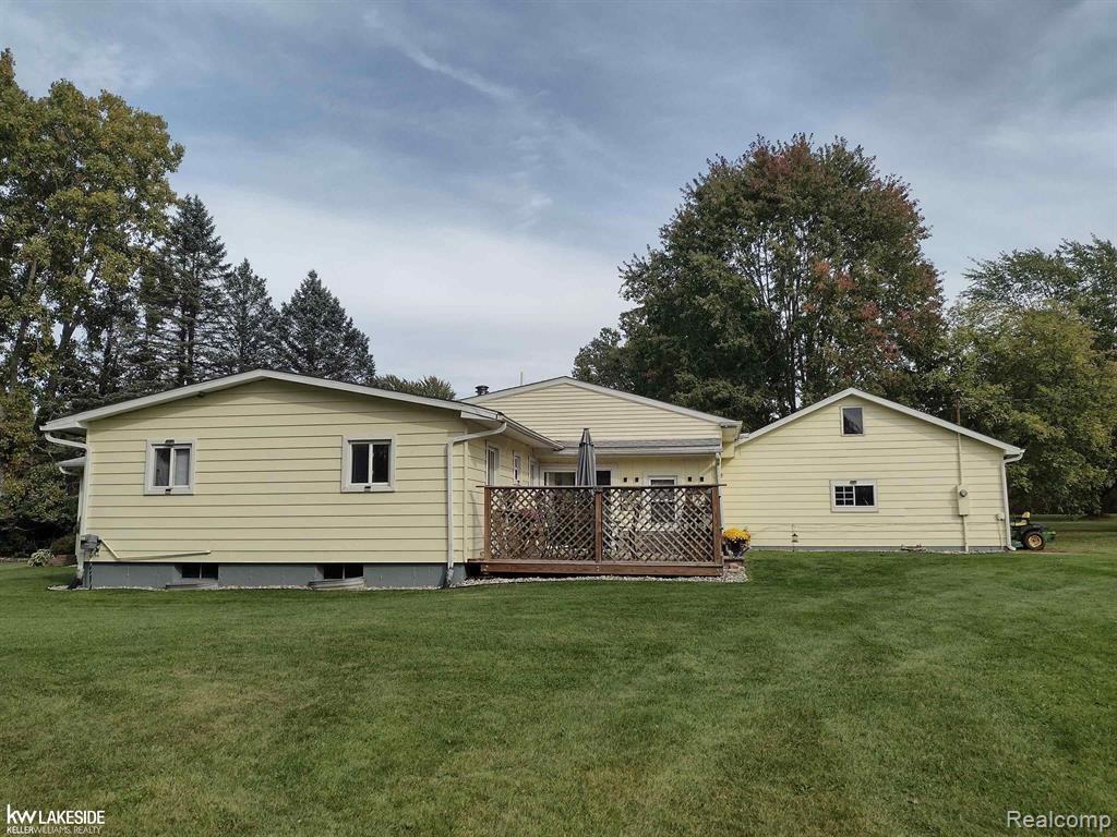 6298 Lake Road Millington, MI 48746 - Photo 3 of 50