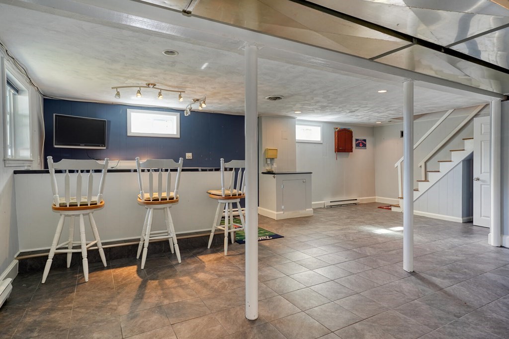 139 Winchester Road Arlington, MA 02474 - Photo 18 of 26 Gallery Image 18