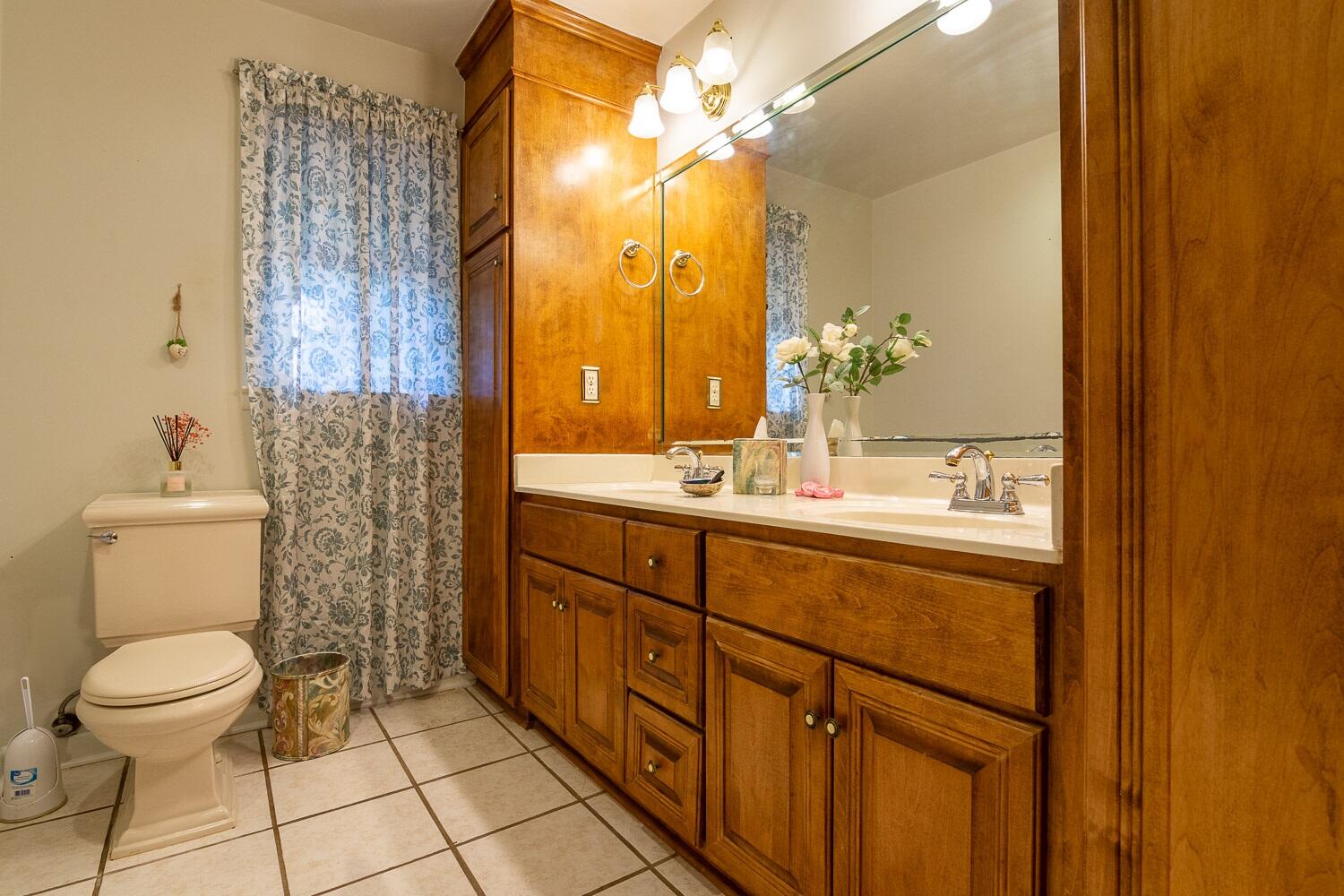 6554 George Walton Drive Harlem, GA 30814 - Photo 23 of 41 hall bath