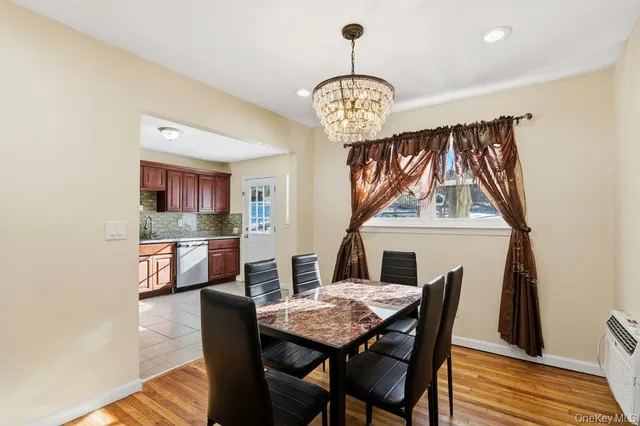 $799,000 | 46 Falcon Drive, Hauppauge, NY 11788