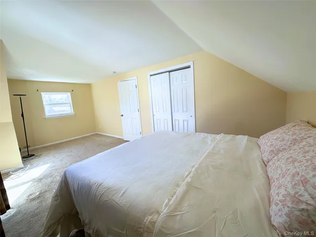 $799,000 | 46 Falcon Drive, Hauppauge, NY 11788