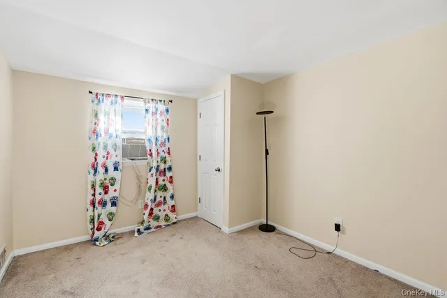 $799,000 | 46 Falcon Drive, Hauppauge, NY 11788