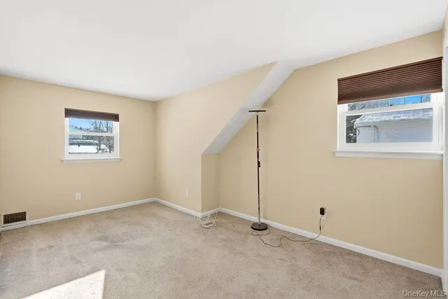 $799,000 | 46 Falcon Drive, Hauppauge, NY 11788