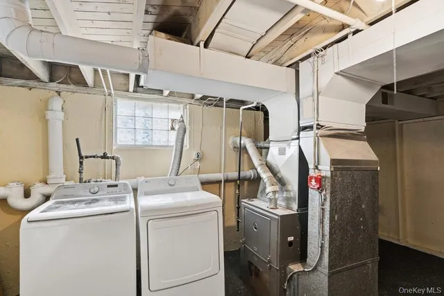 $799,000 | 46 Falcon Drive, Hauppauge, NY 11788