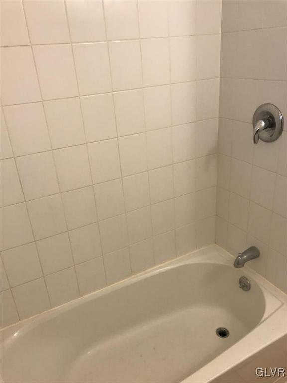 2122 Walnut Street Allentown, PA 18104 - Photo 21 of 31 a close up of a bathtub