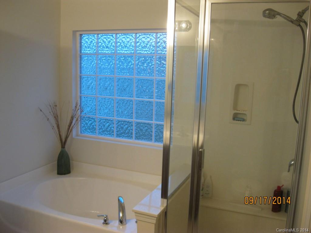 10819 Greenhead View Road Charlotte, NC 28262 - Photo 14 of 21 Gallery Image 14