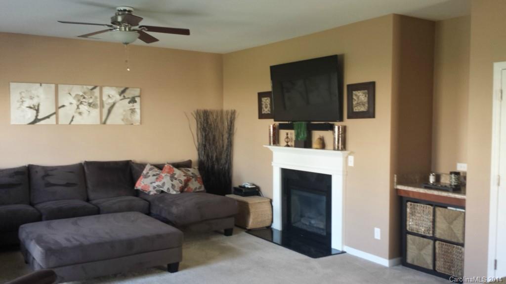 10819 Greenhead View Road Charlotte, NC 28262 - Photo 7 of 21 Gallery Image 7