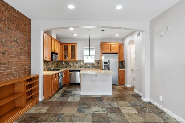 $3,485 | 10556 Debreceni Way, Unit 9, San Diego, CA 92127