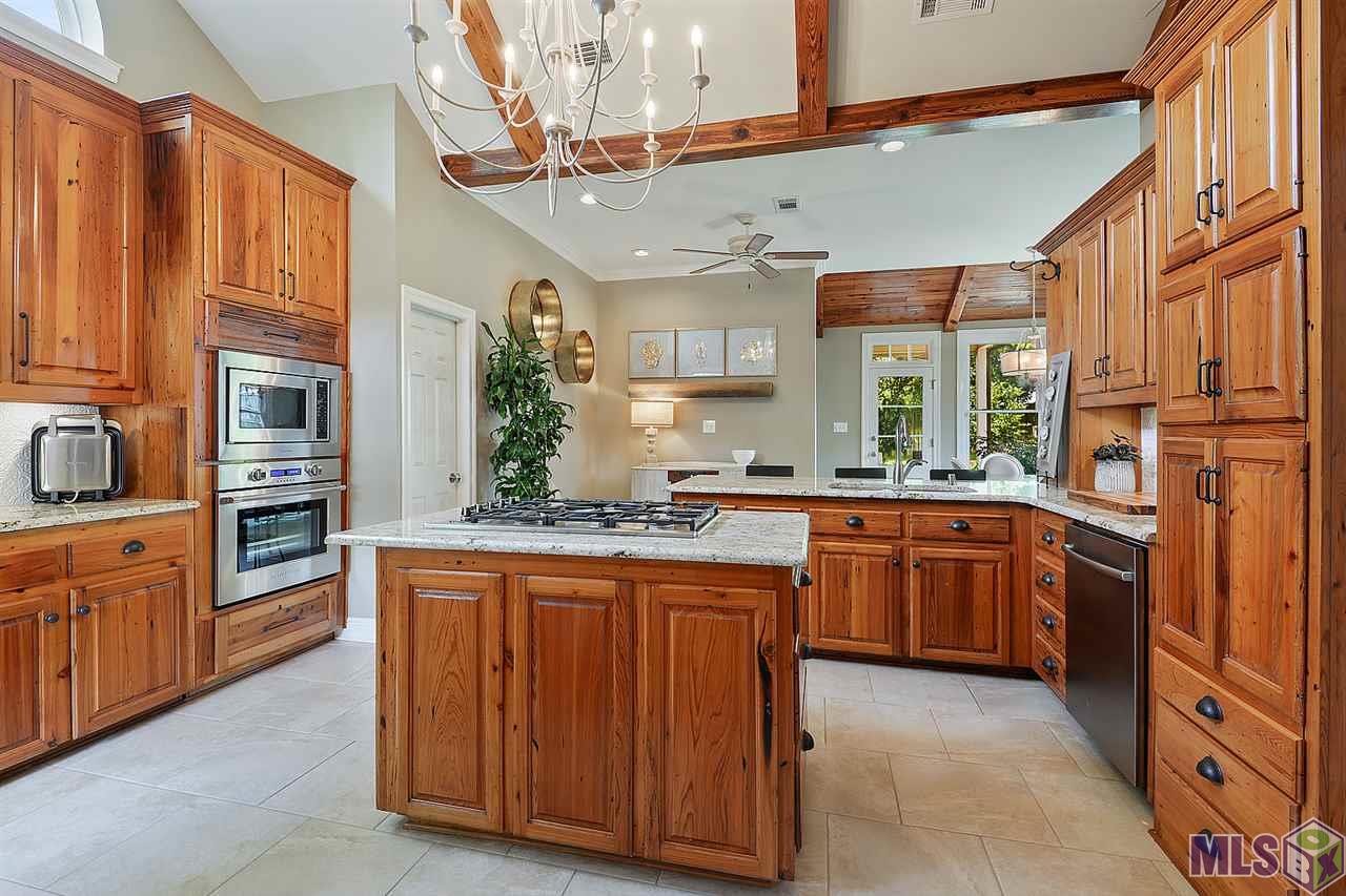 17521 Crossing Boulevard Baton Rouge, LA 70810 - Photo 1 of 19 Gallery Image 1
