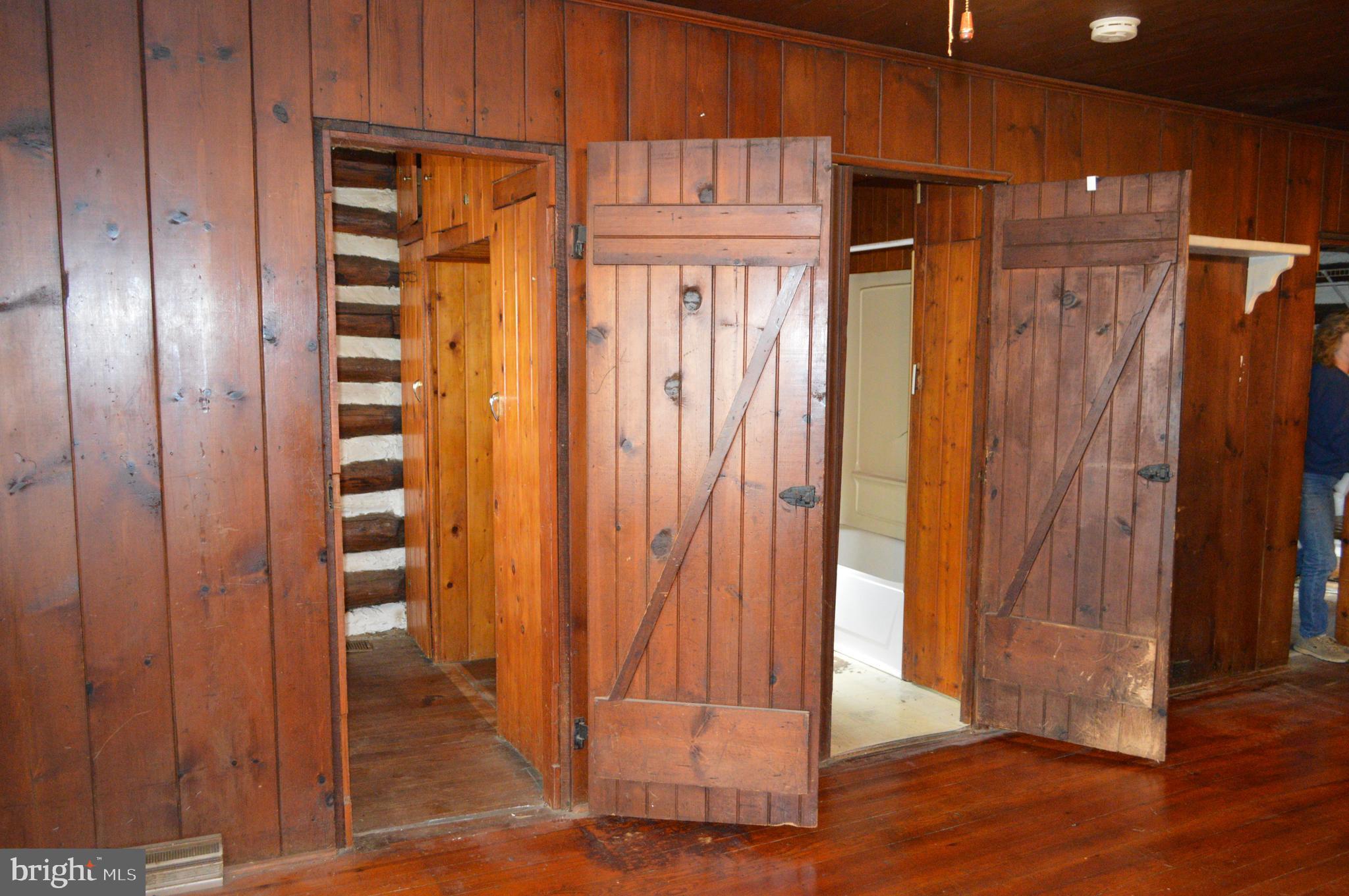 16 Mountain Side Road Dillsburg, PA 17019 - Photo 14 of 41 Interior Doors