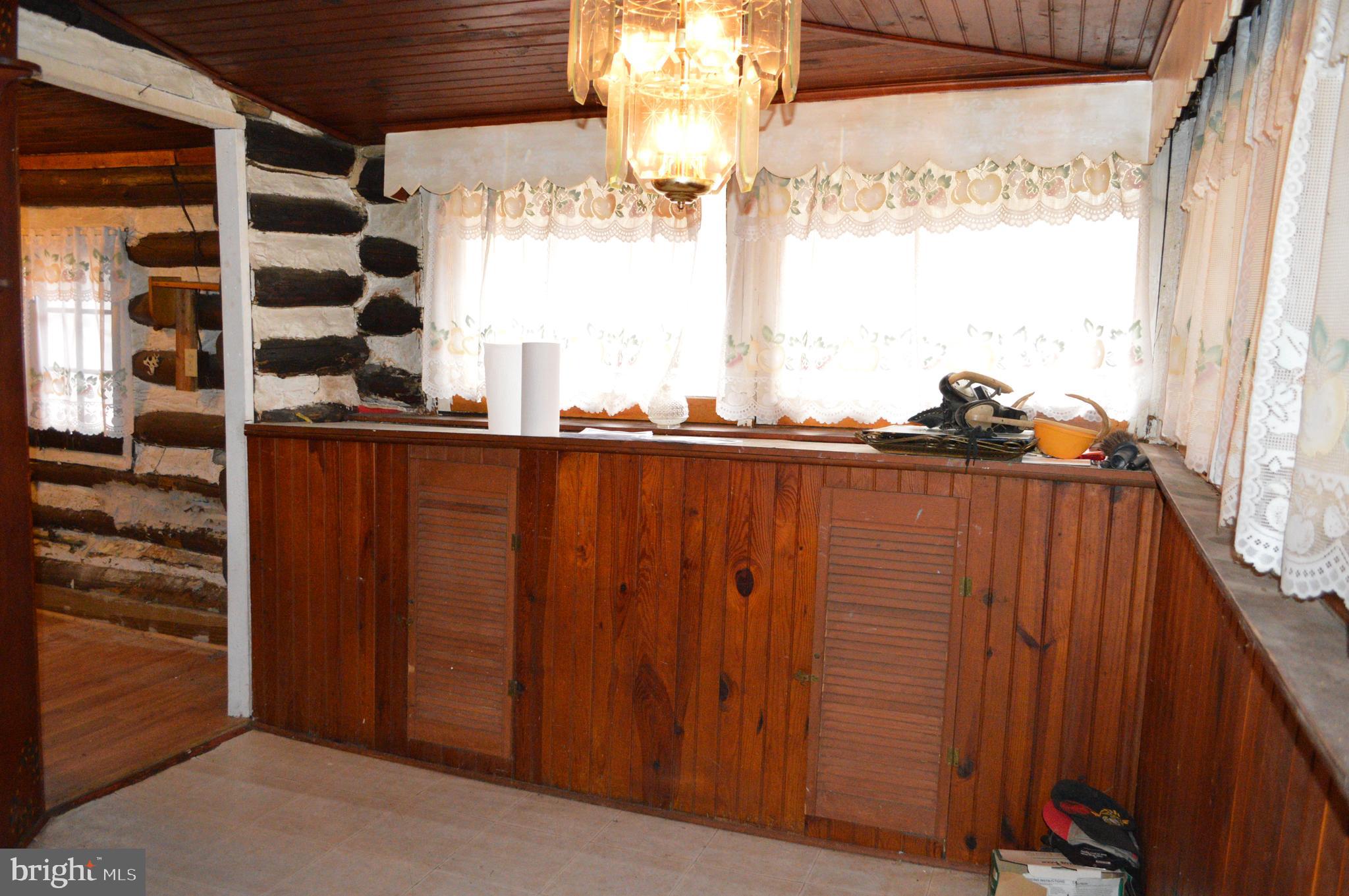 16 Mountain Side Road Dillsburg, PA 17019 - Photo 32 of 41 Dining Area