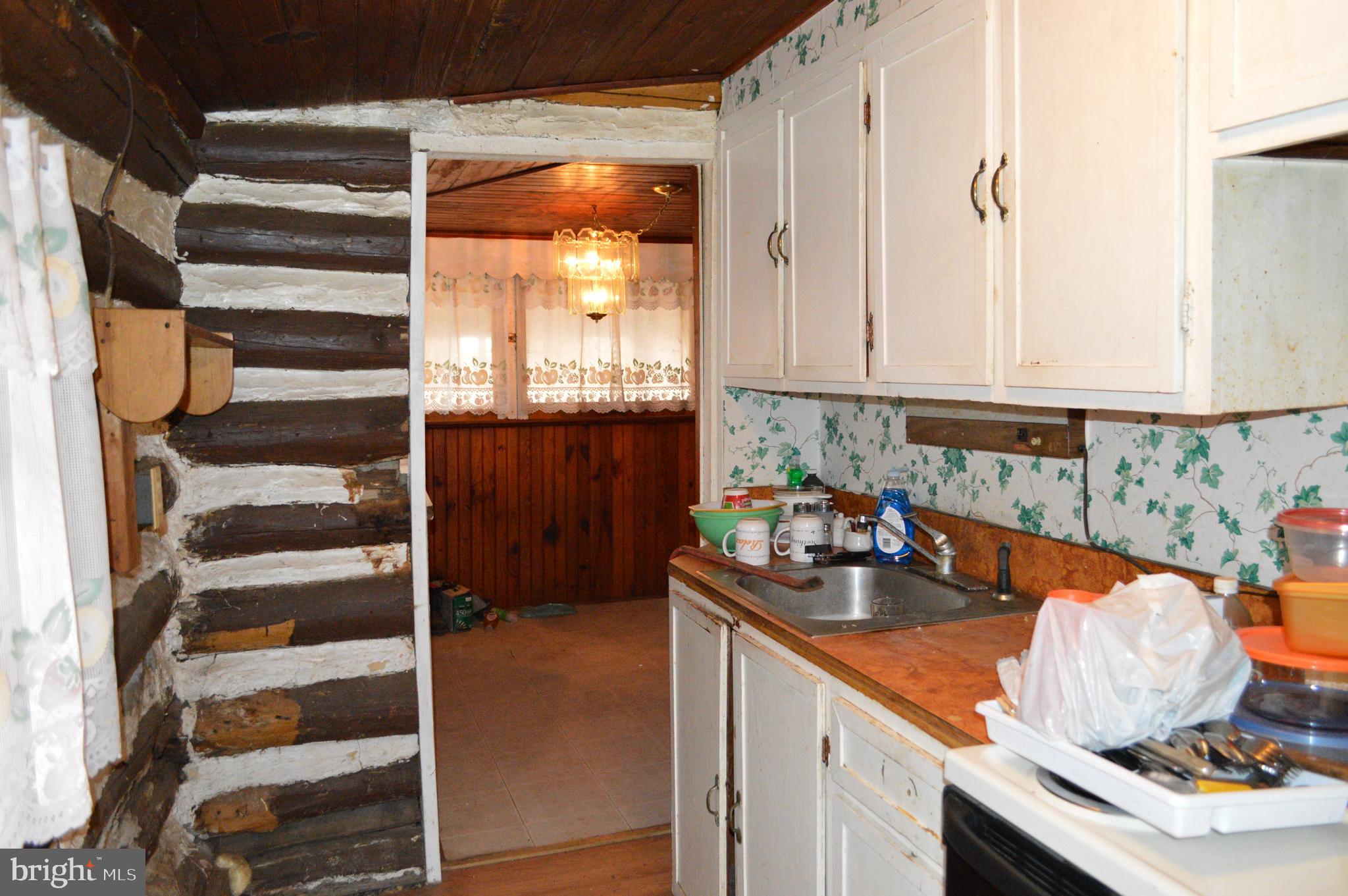 16 Mountain Side Road Dillsburg, PA 17019 - Photo 39 of 41 Kitchen