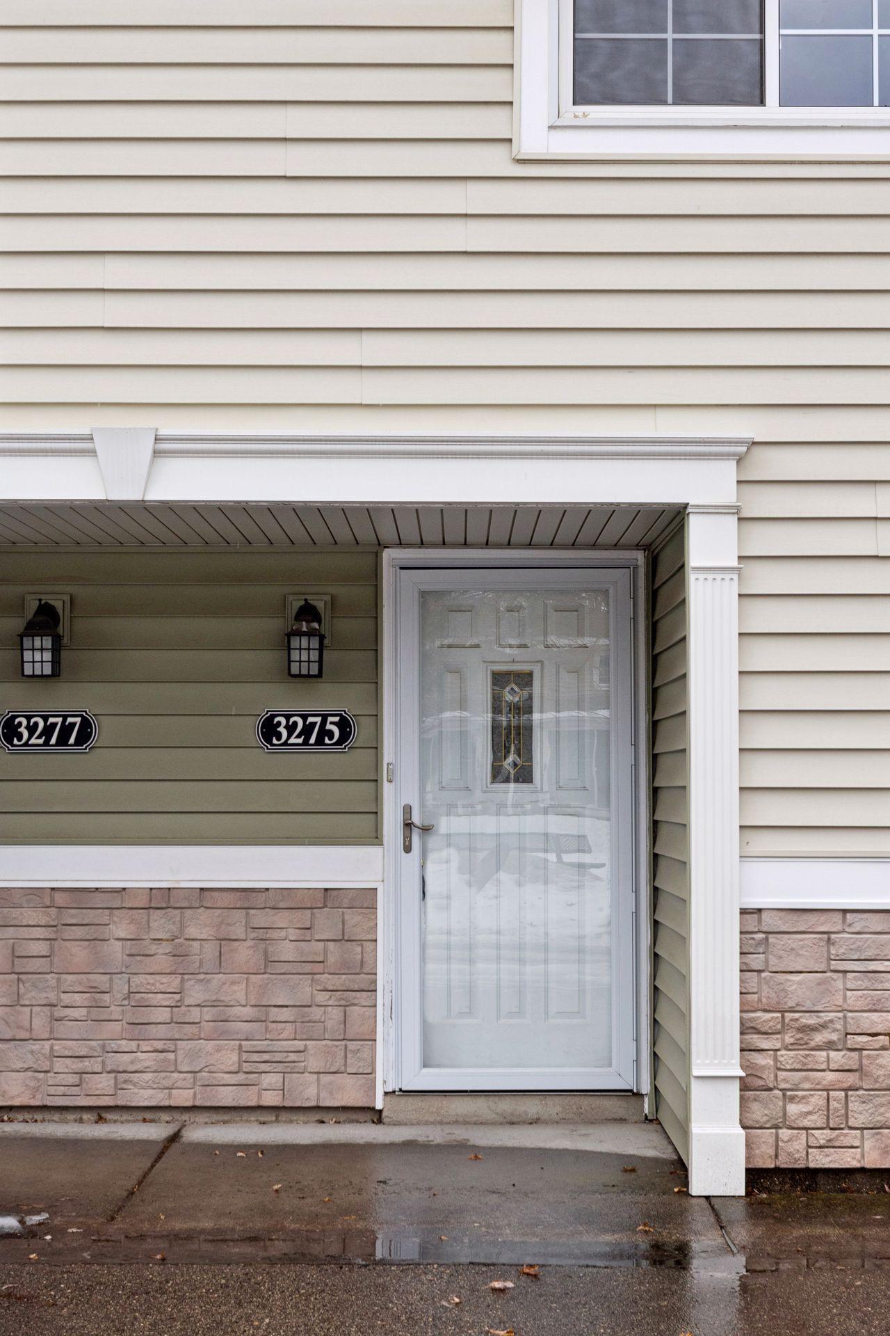 3275 Hill Ridge Drive, Unit 29 Eagan, MN 55121 - Photo 4 of 41