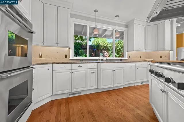 an aerial view of a house having outdoor space