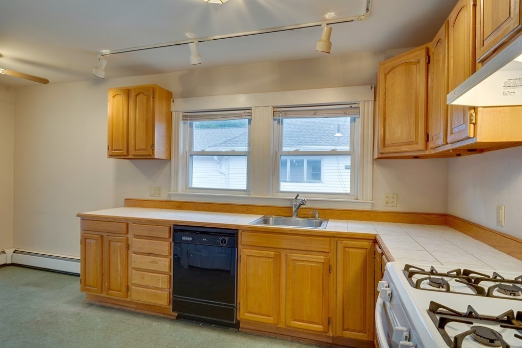 31-33 Harvard Road Belmont, MA 02478 - Photo 16 of 35 Gallery Image 16