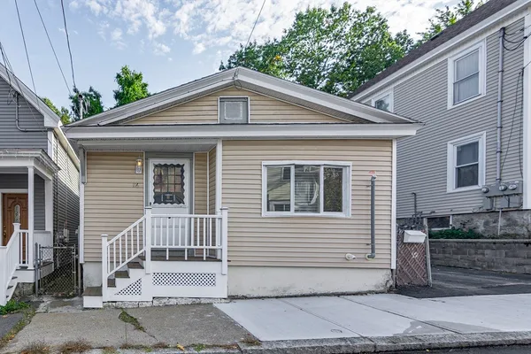 $499,999 | 116 Weare Street, Lawrence, MA 01843