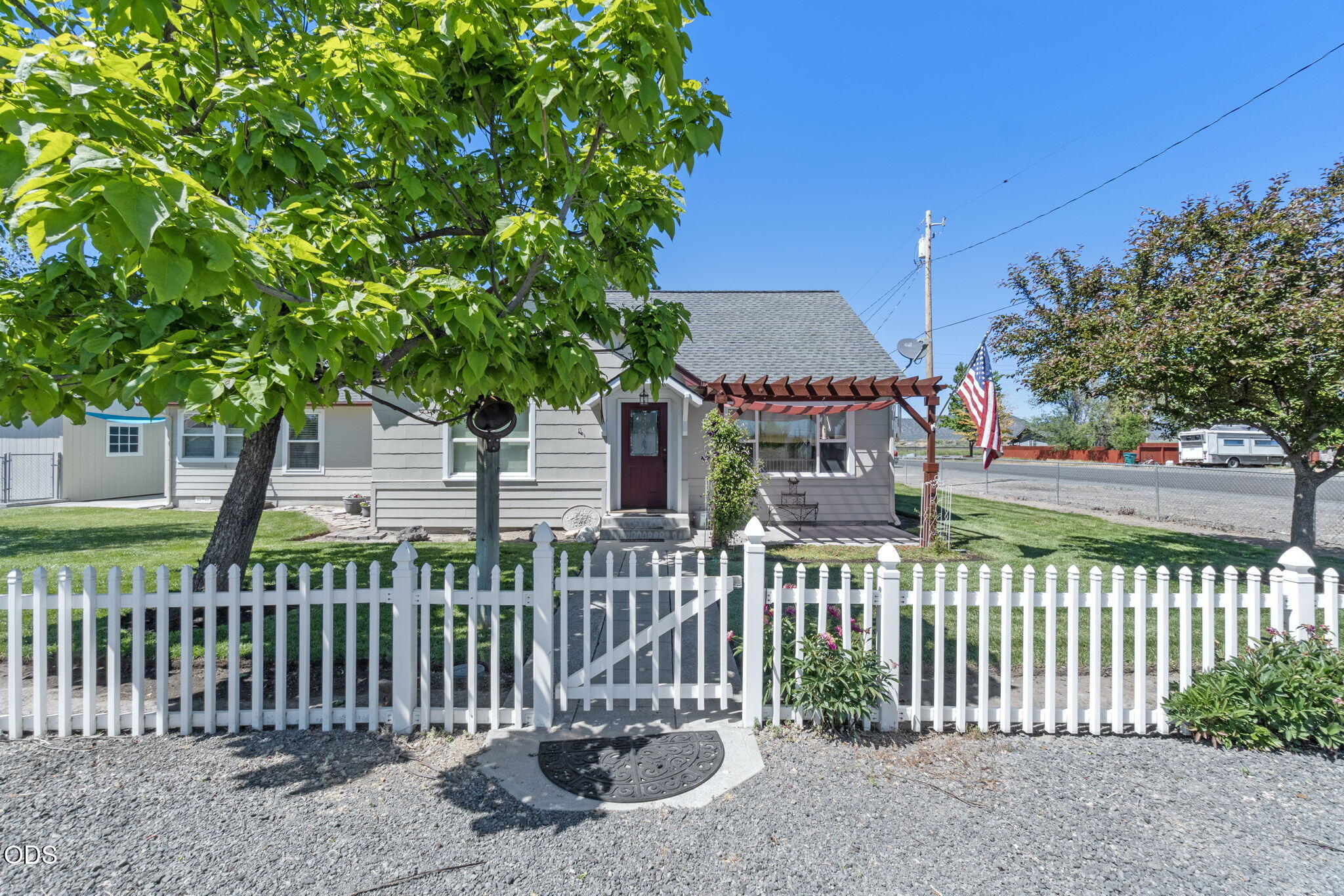 540 East 2nd Street Merrill, OR 97633 - Photo 2 of 59