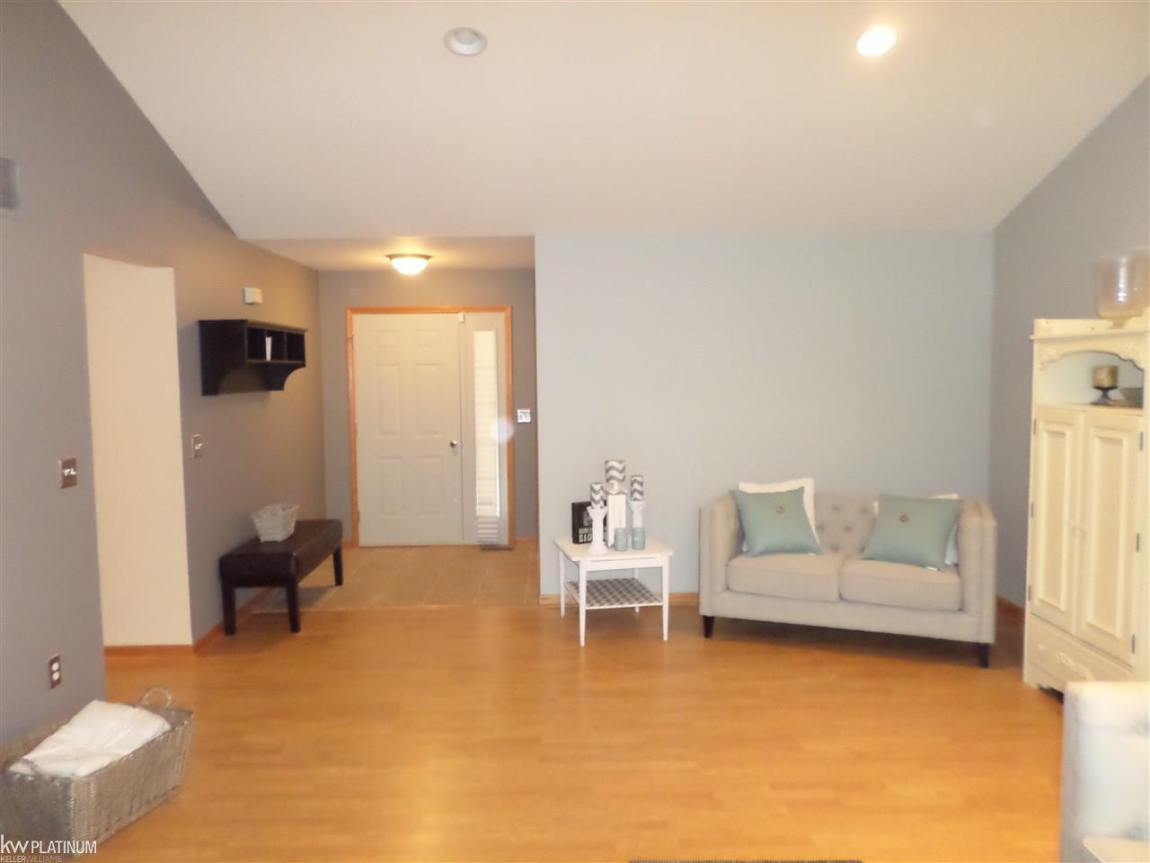 6369 Swartout Road Algonac, MI 48001 - Photo 25 of 90 31300892-26.JPG