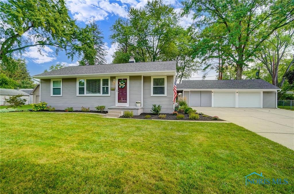 1179 Westgate Road Toledo, OH 43615 - Photo 1 of 38 Gallery Image 1
