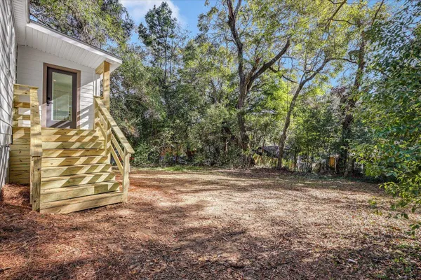 $2,200 | 643 West 8th Avenue, Tallahassee, FL 32303