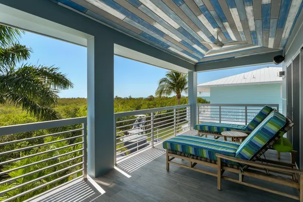 $3,525,000 | 172 Venetian Drive, Islamorada, FL 33036