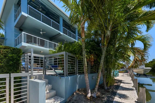 $3,525,000 | 172 Venetian Drive, Islamorada, FL 33036