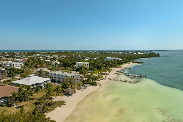 $3,795,000 | 172 Venetian Drive, Islamorada, FL 33036