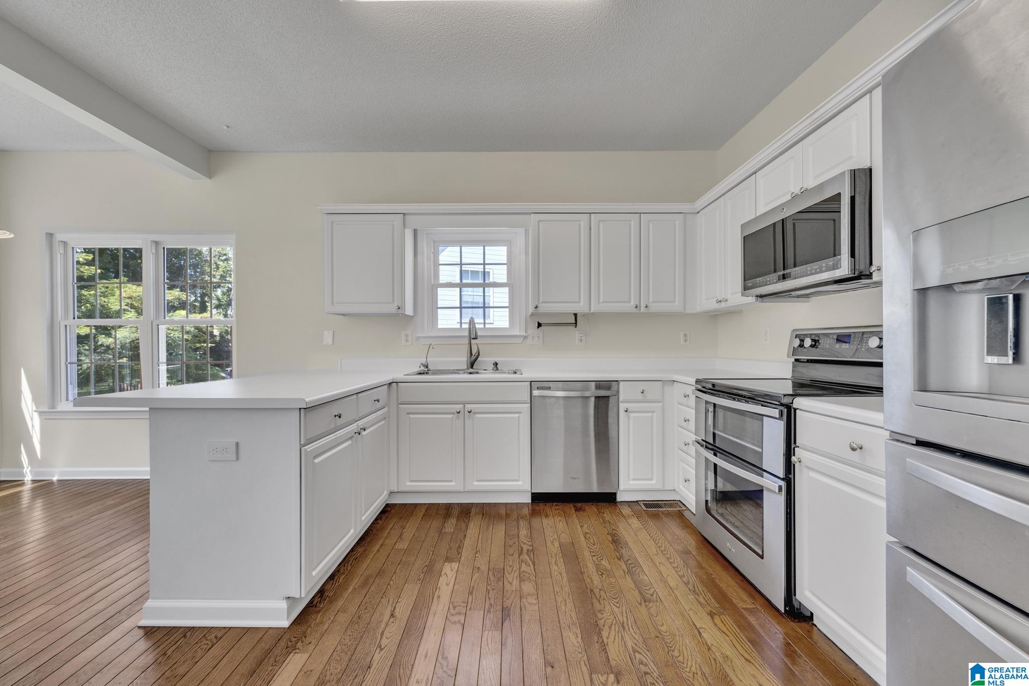 1216 Deer Trail Road Birmingham, AL 35226 - Photo 9 of 35