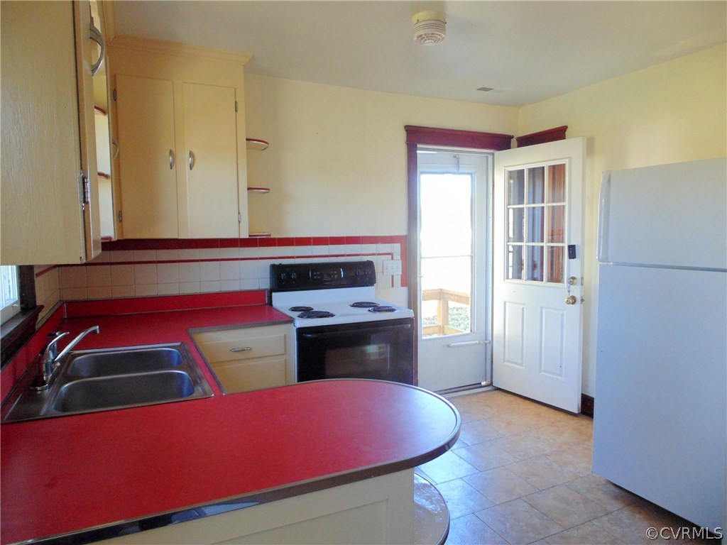 1444 Centerville Road Shacklefords, VA 23156 - Photo 10 of 18 Gallery Image 10