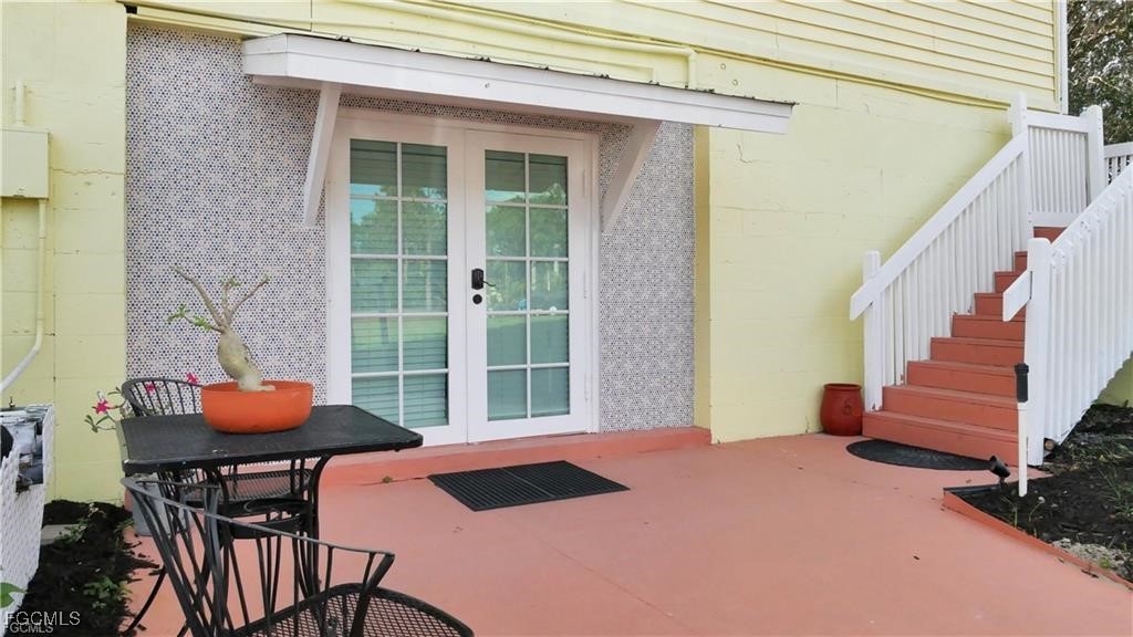 11751 Shawnee Road Fort Myers, FL 33913 - Photo 12 of 32 a outdoor space with a barbeque