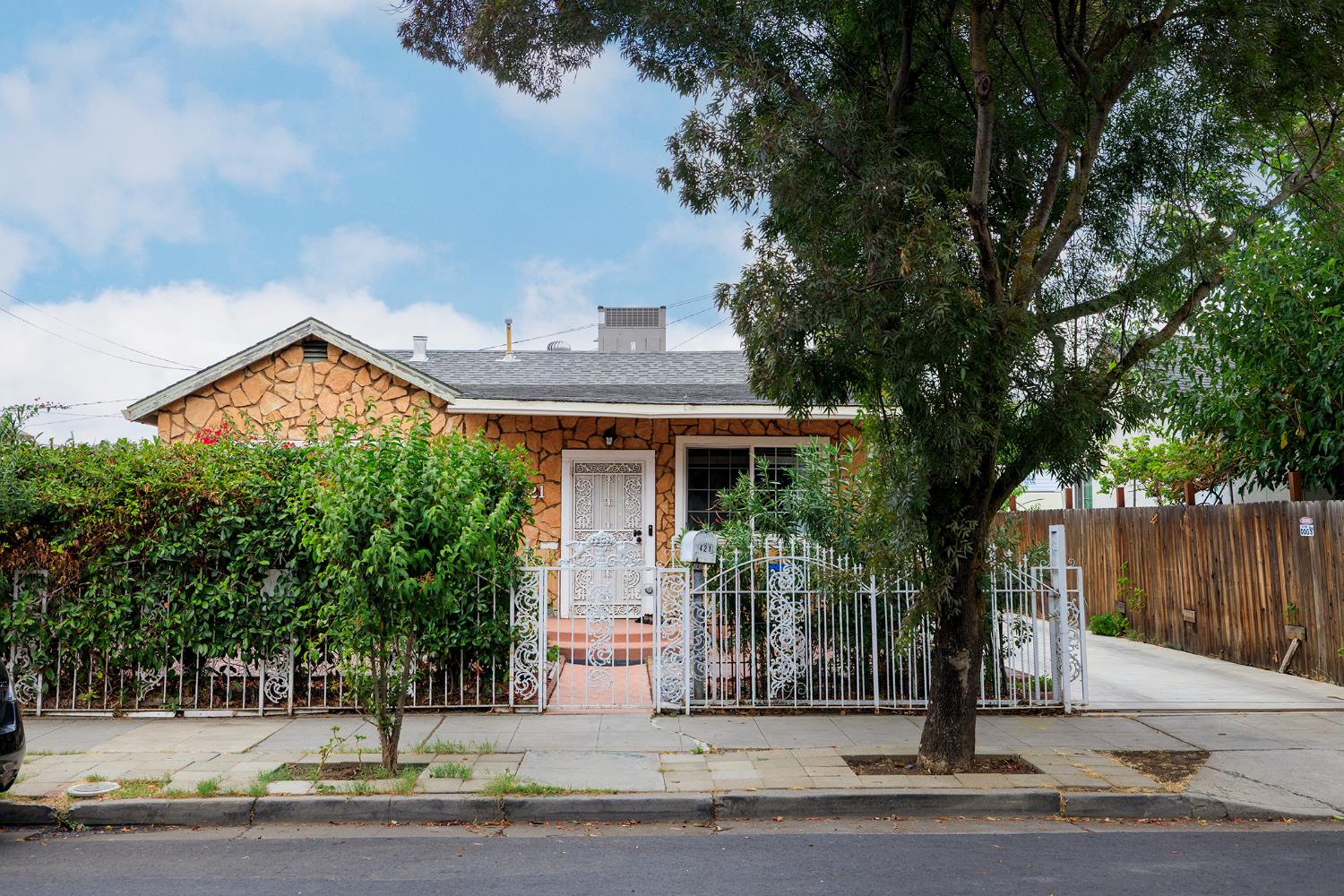 a view of a house with a garden