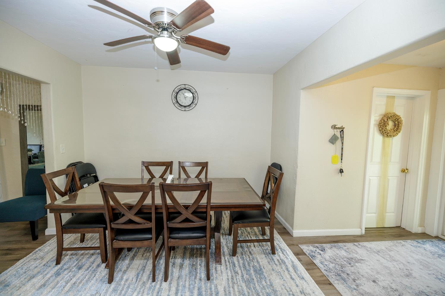 421 East 8th Street Stockton, CA 95206 - Photo 10 of 20 a dining room with furniture and window