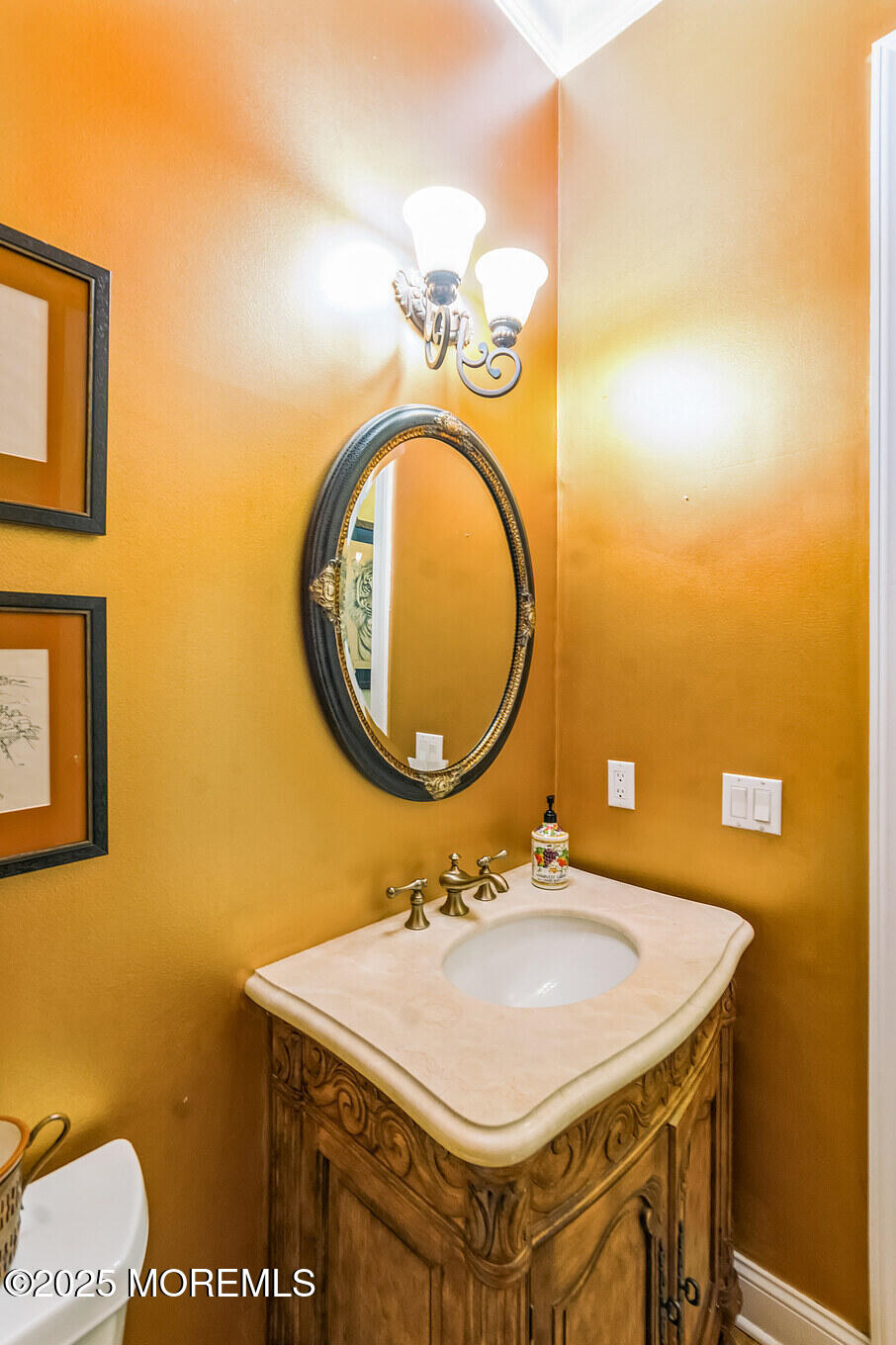 458 Cherry Hill Road Princeton, NJ 08540 - Photo 44 of 50 a bathroom with a sink and a mirror