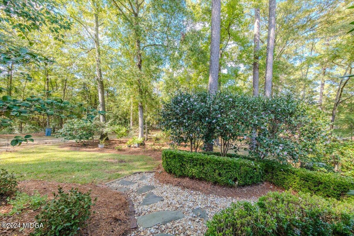 564 High Point N Road Macon, GA 31210 - Photo 31 of 41 04-DSCF7853
